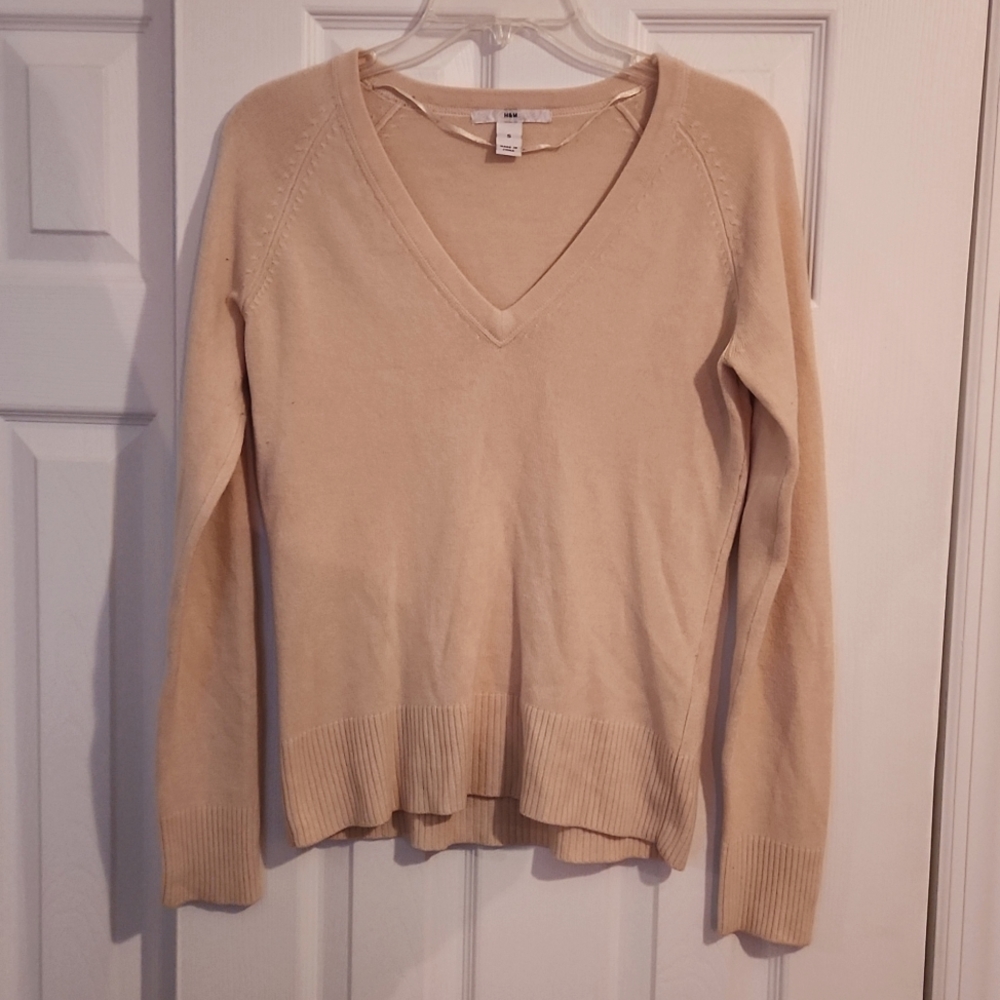 H&M Sweater